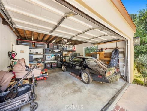 10162  La Sierra  , North Tustin, CA