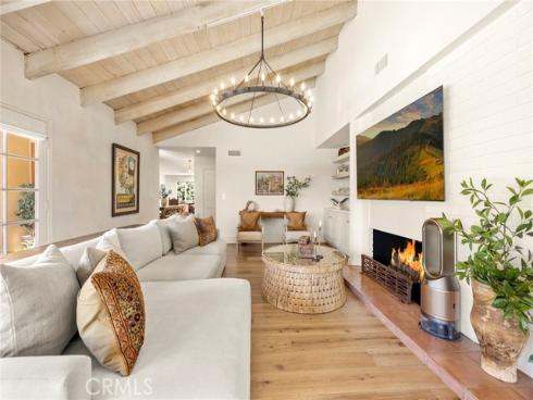 10162  La Sierra  , North Tustin, CA