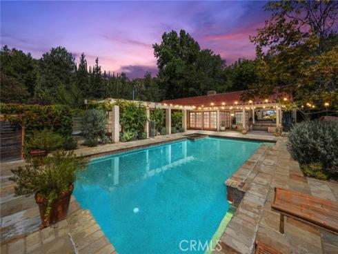 10162  La Sierra  , North Tustin, CA