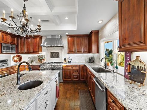 1542  La Loma  , North Tustin, CA