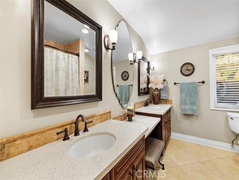 1542  La Loma  , North Tustin, CA