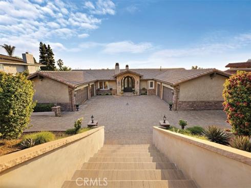 1542  La Loma  , North Tustin, CA