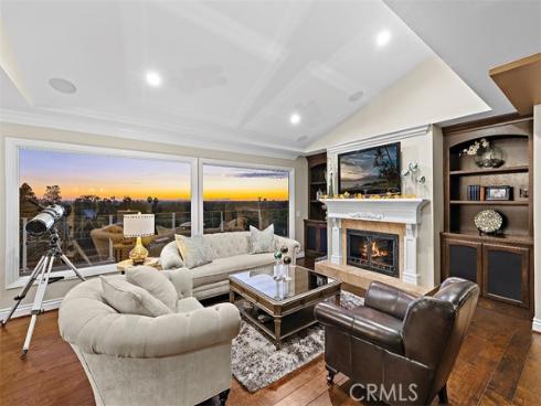 1542  La Loma  , North Tustin, CA