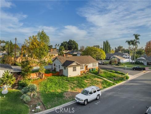 14382  Brenan  , North Tustin, CA