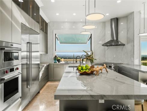 10322 Saint Charles Way, North Tustin, CA