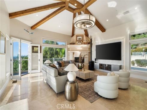 10322 Saint Charles Way, North Tustin, CA