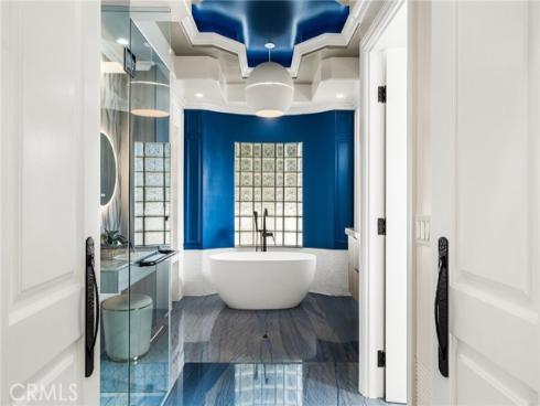 10322 Saint Charles Way, North Tustin, CA