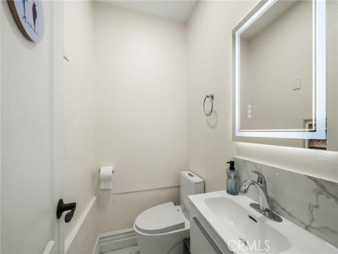 10322 Saint Charles Way, North Tustin, CA