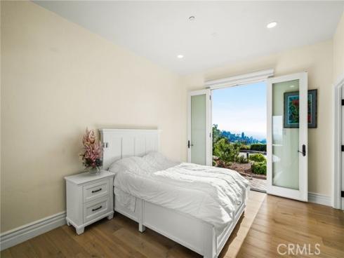 10322 Saint Charles Way, North Tustin, CA