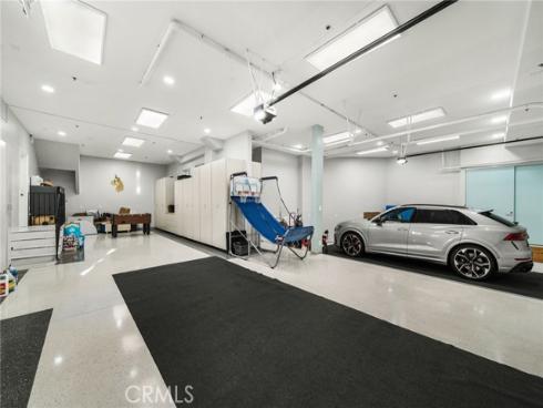 10322 Saint Charles Way, North Tustin, CA