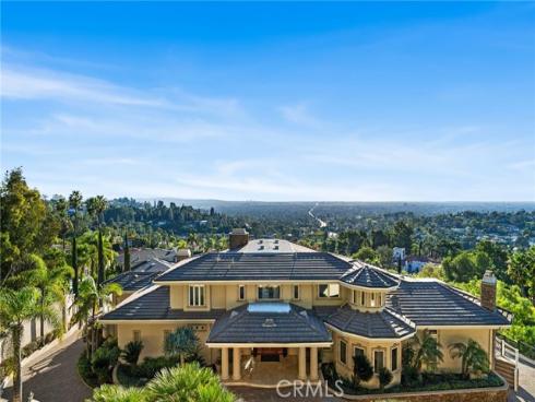 10322 Saint Charles Way, North Tustin, CA