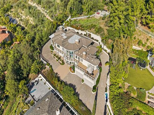 10322 Saint Charles Way, North Tustin, CA