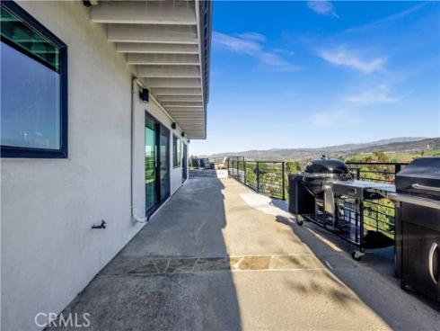 1711  Sirrine  , North Tustin, CA