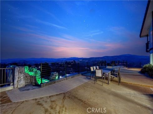 1711  Sirrine  , North Tustin, CA