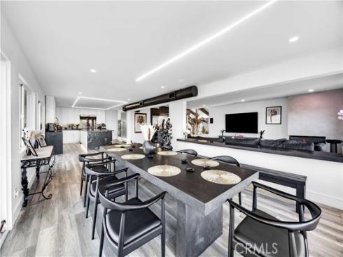 1711  Sirrine  , North Tustin, CA