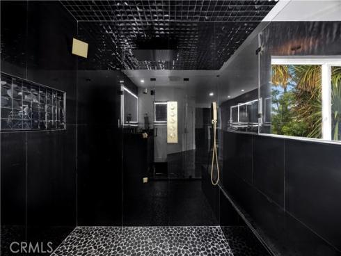 1711  Sirrine  , North Tustin, CA