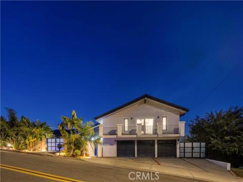 1711  Sirrine  , North Tustin, CA