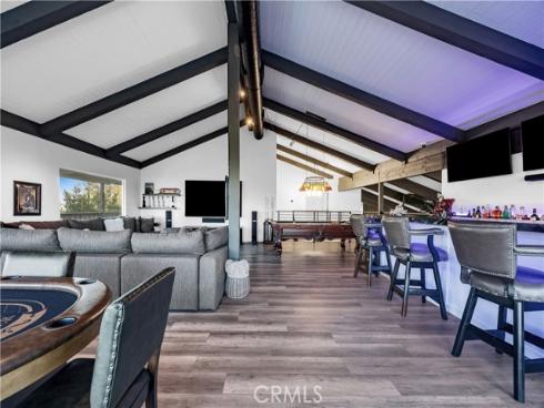 1711  Sirrine  , North Tustin, CA