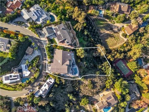 1711  Sirrine  , North Tustin, CA