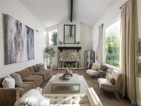 2121 Valhalla Drive, North Tustin, CA