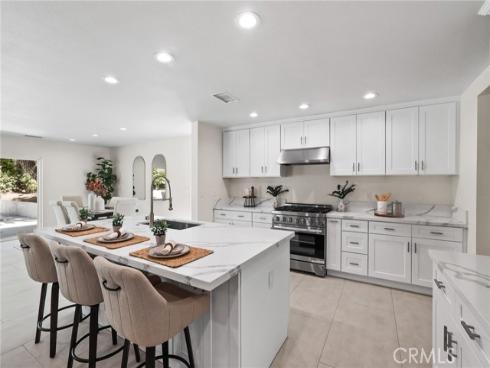 19201 Barrett Lane, North Tustin, CA