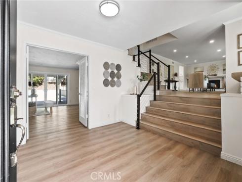 19201 Barrett Lane, North Tustin, CA