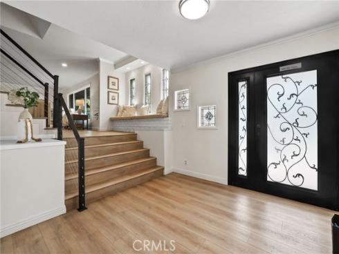 19201 Barrett Lane, North Tustin, CA