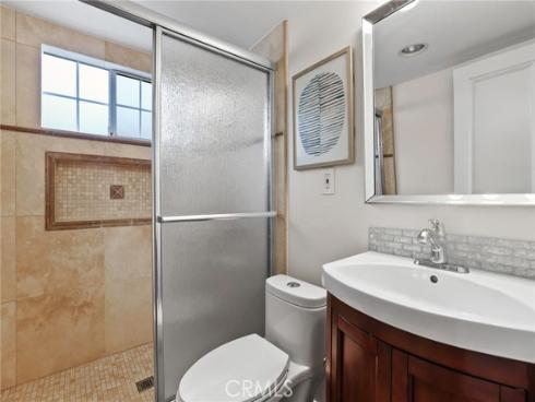 19201 Barrett Lane, North Tustin, CA