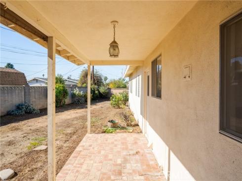 1672 Kenneth Drive, North Tustin, CA