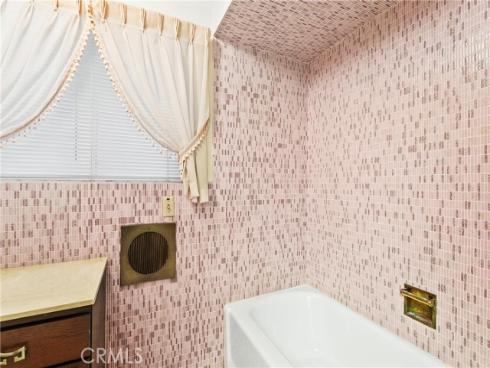 1501 La Loma , North Tustin, CA