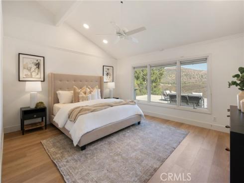 10181 Overhill Drive, North Tustin, CA