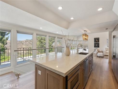 10181 Overhill Drive, North Tustin, CA