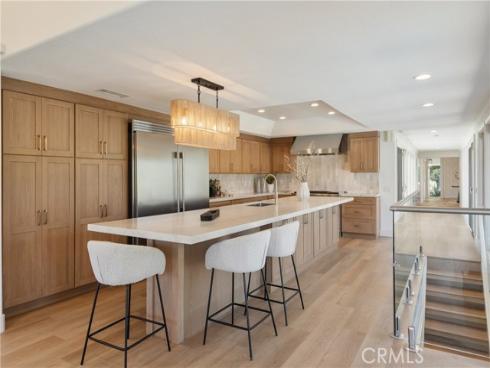 10181 Overhill Drive, North Tustin, CA