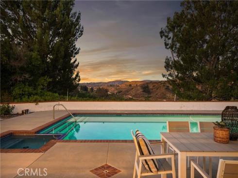 10181 Overhill Drive, North Tustin, CA