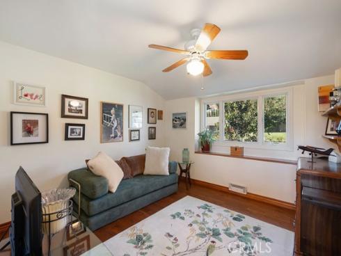 2011  Redberry  , North Tustin, CA