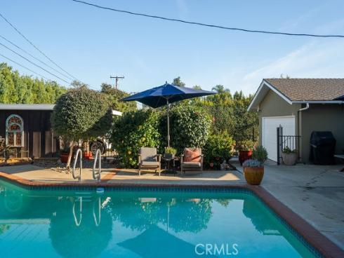 2011  Redberry  , North Tustin, CA