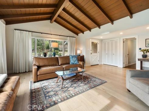 2011  Redberry  , North Tustin, CA