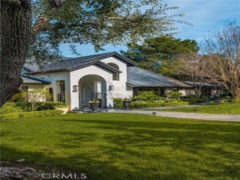 9821  Brentwood   Drive, North Tustin, CA