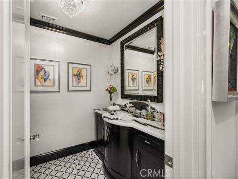 9821  Brentwood   Drive, North Tustin, CA