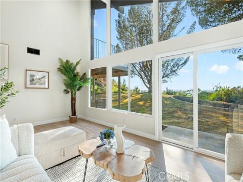 10961  Limetree  , North Tustin, CA