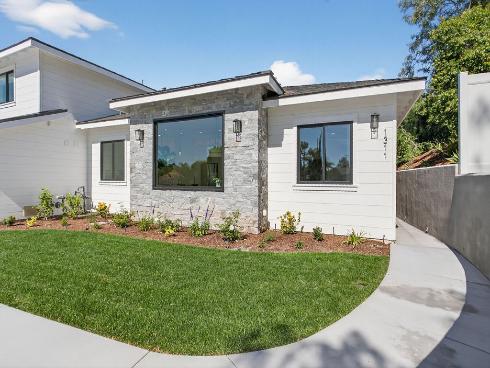 1301  Smokewood   Drive, North Tustin, CA