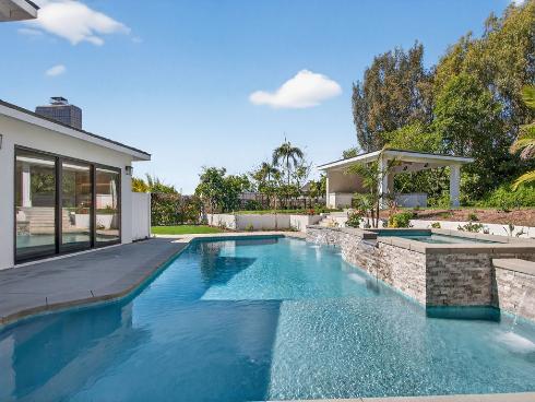 1301  Smokewood   Drive, North Tustin, CA