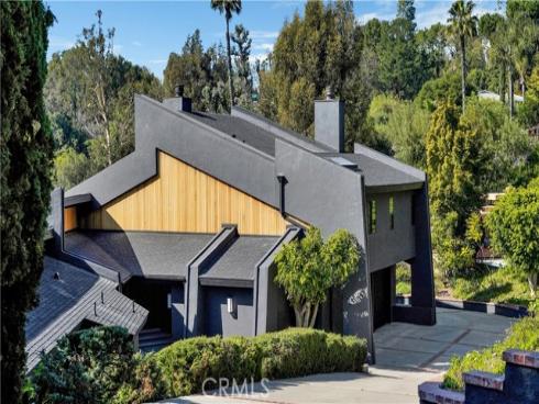 9752  Rangeview  , North Tustin, CA