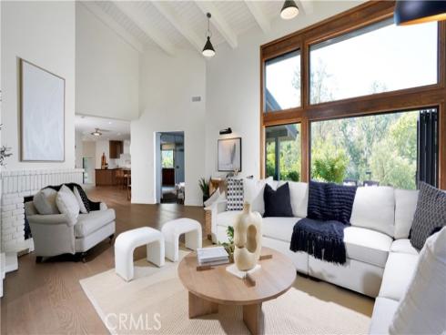 9752  Rangeview  , North Tustin, CA