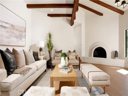 9752  Rangeview  , North Tustin, CA