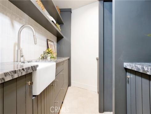 9752  Rangeview  , North Tustin, CA