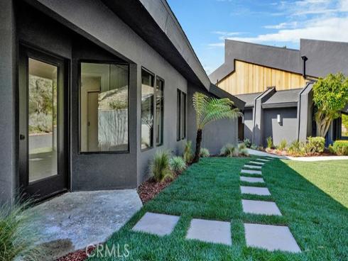 9752  Rangeview  , North Tustin, CA