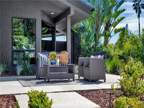 9752  Rangeview  , North Tustin, CA