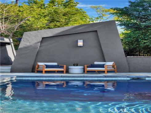 9752  Rangeview  , North Tustin, CA