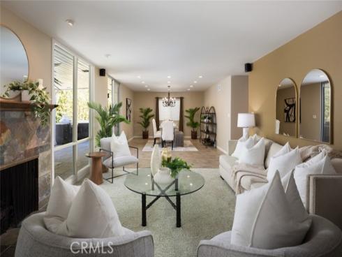 1032  Saint John   Place, North Tustin, CA